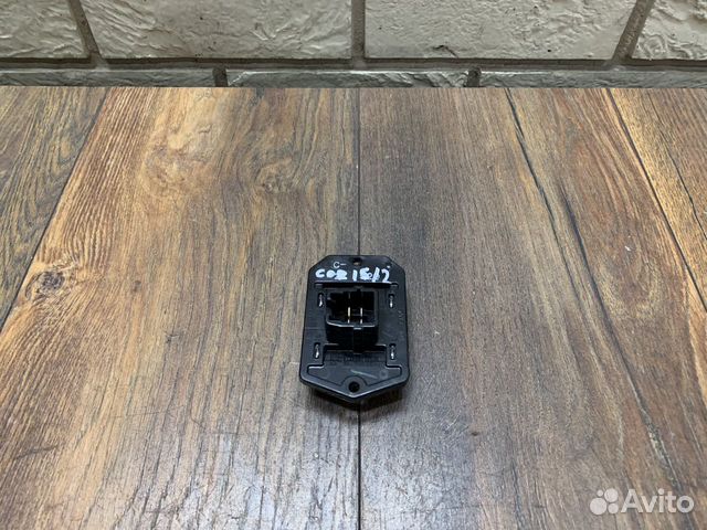 Toyota Corolla E15 Резистор отопителя