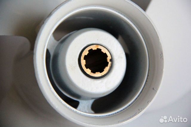 Винт Ямаха 9.9-15 л.с. шаг 10,5