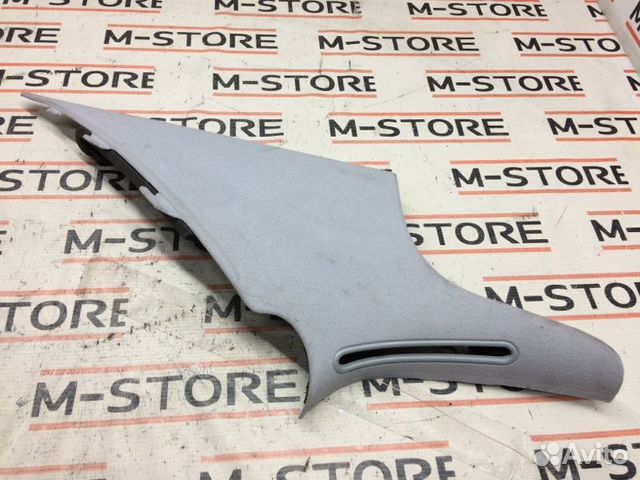 Обшивка стойки задняя левая Mercedes-Benz E-Class