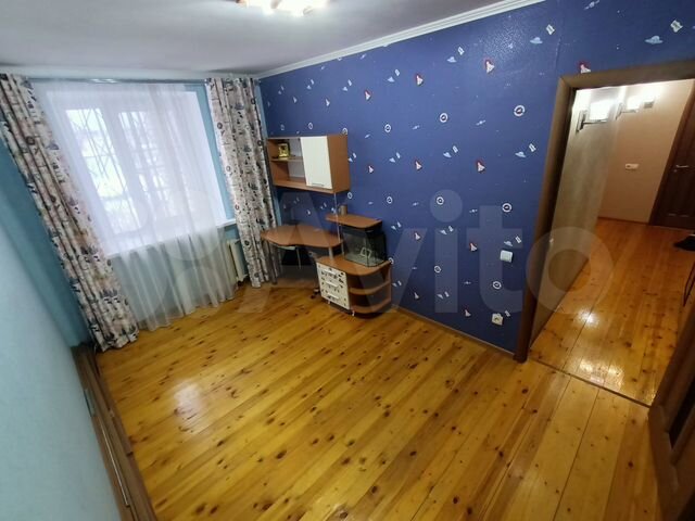 2-к. квартира, 51 м², 1/10 эт.