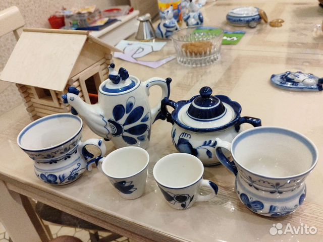 Сервиз сувенирный гжель