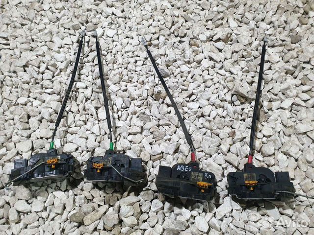 Замок двери Шевроле Авео Т300