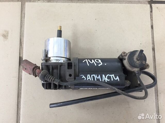 Компрессор пневмоподвески на запчасти Mercedes