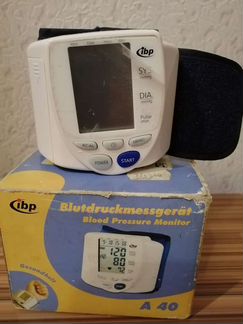 Тонометр цифровой на запястье