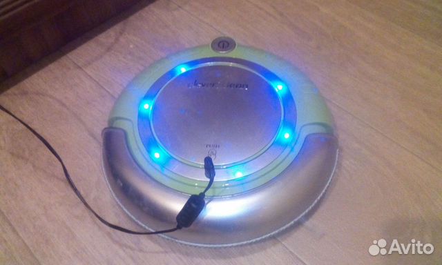 Робот-пылесос clever&clean M- series 002