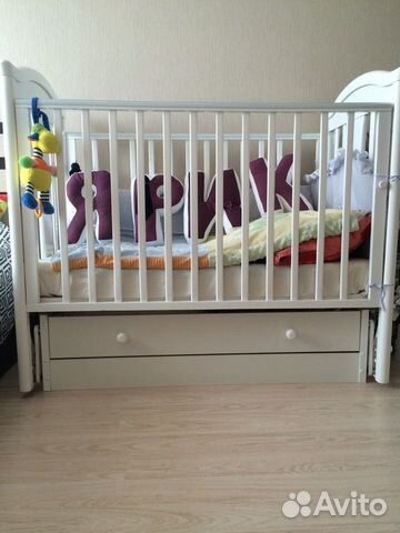 Продам детскую кроватку