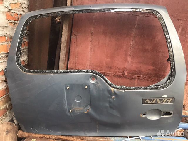 Дверь задка Chevrolet Niva