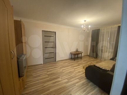 2-к. квартира, 45 м², 2/4 эт.