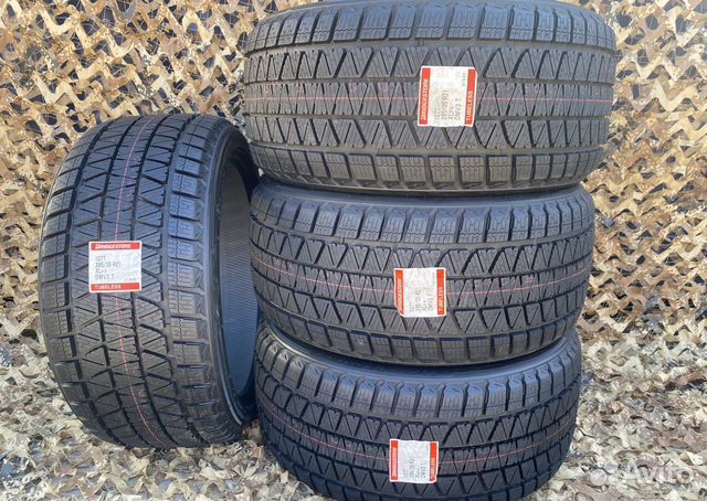 Bridgestone Blizzak DM-V3 295/35 R21 107T