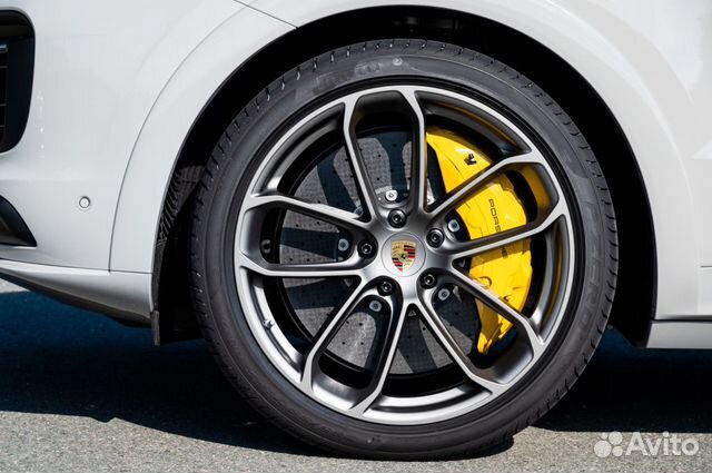 Кованые диски Porsche стиль Cayenne GTS R22