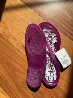 Сланцы Calvin Klein новые