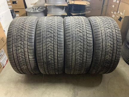 Pirelli Scorpion Winter MO 295/40 R21 111V