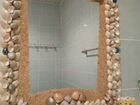 Зеркало украшенное морскими ракушками и морским пе