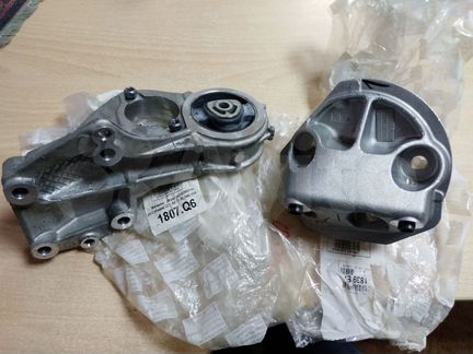 Опора/ кронштейн двигателя Ситроен Берлинго