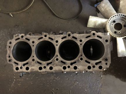 Foton ollin 1039.1049 блок цилиндров исузу б.у