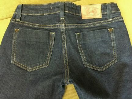 Джинсы женские