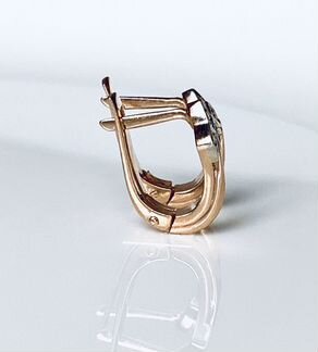 Золотые серьги с фианитами