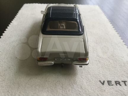 Mercedes benz SL280 1:43