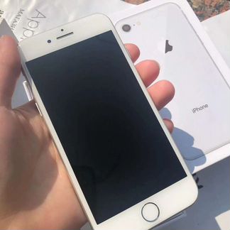 Телефон iPhone 8 256gb REF