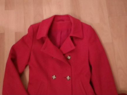 Пальто женское 40-42 размер