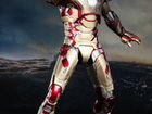 Hot Toys - Iron Man 3 Mark xlii, 42 (Diecast) 2013