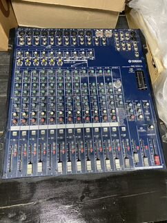 Микшерный пульт Yamaha