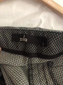 Серые брюки со стрелкой