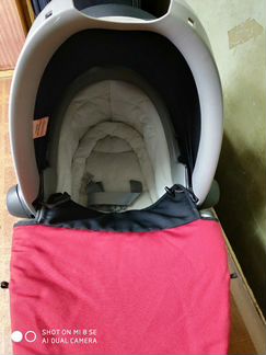 Автомобильное кресло