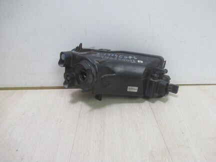 Противотуманная фара левая Volkswagen Transporter