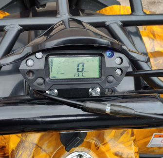 Продаю бензиновый квадроцикл 125сс