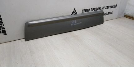 Молдинг двери задняя левая Hyundai Starex H1