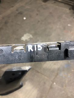 Направляющая бампера задняя правая Mercedes-Benz