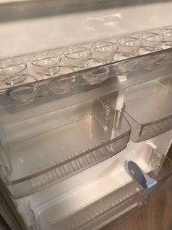 Холодильник Samsung No Frost RT30mbss