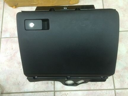 Бардачок Пассажирский Пассат 3C1857114E1QB