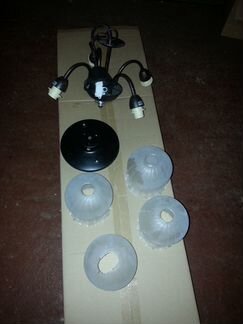 Люстра 4 плафона (продажа, обмен)