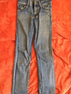 Джинсы на девочку