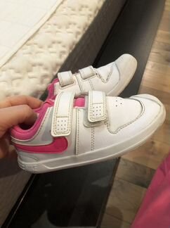 Кроссовки Nike 26 размер