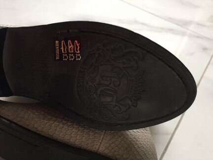 Полусапожки Guess 36 размер