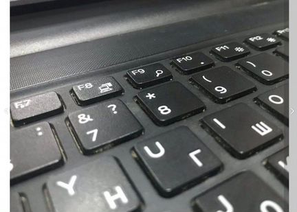 Ноутбук Dell/Core I3 6006U/Intel HD