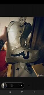 Сноуборд и ботинки Vans