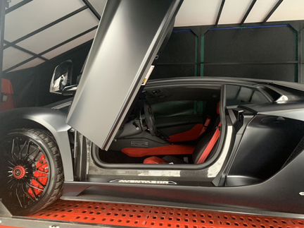 Крытый Эвакуатор по Москве,России и Европе