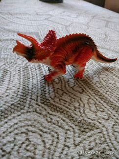 Фигурки динозавров набор