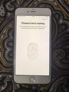 Телефон iPhone