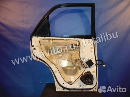 Дверь задняя левая Lexus RX300