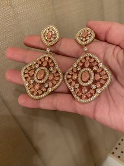 Серьги в стиле Boucheron