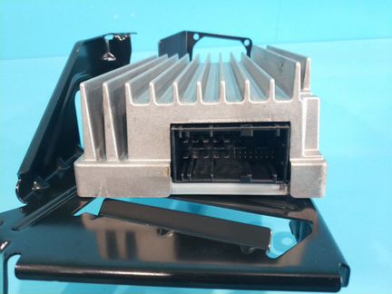 Усилитель BMW X6