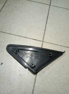 Уголок зеркала передний правый Ford Focus CB4 chba