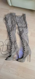 Новые шикарные замшевые ботфорты