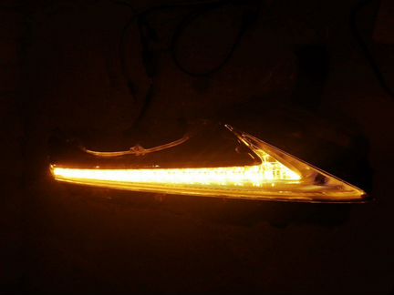 Поворотник передний правый Lexus Nx Дорестайлинг