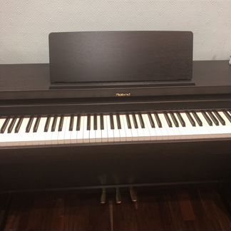 Пианино электронное Roland